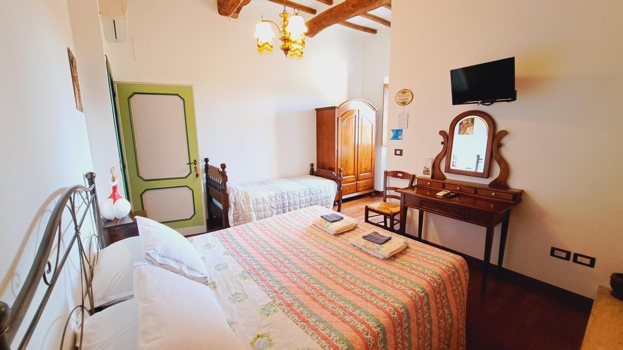 Agriturismo Abbazia Sette Frati A Casa Di Sara Pietrafitta  Exteriör bild